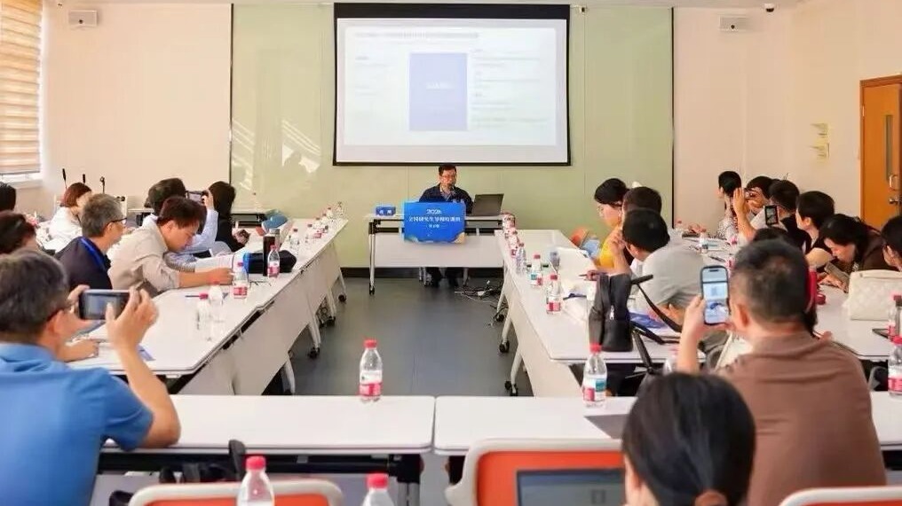 img_020_1016x571.jpg