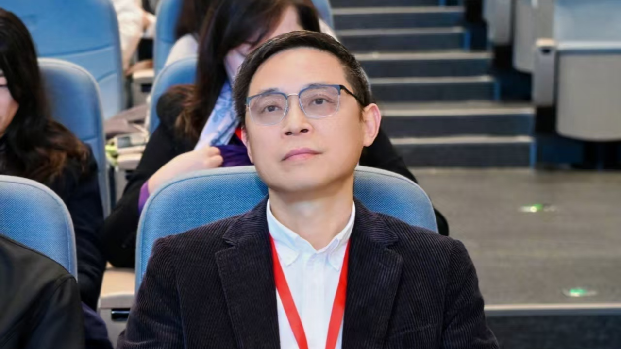 7. 何洪武书记.jpg